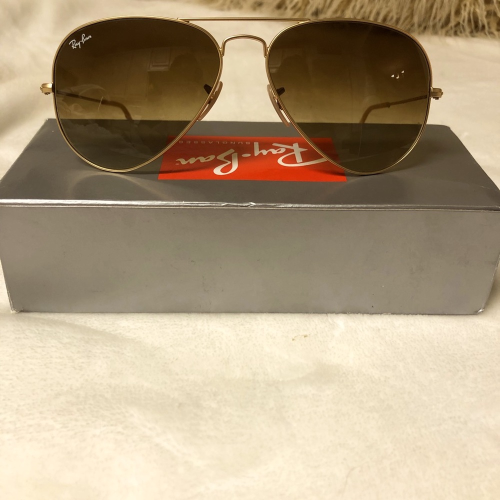 Ray-Ban women’s sunglasses